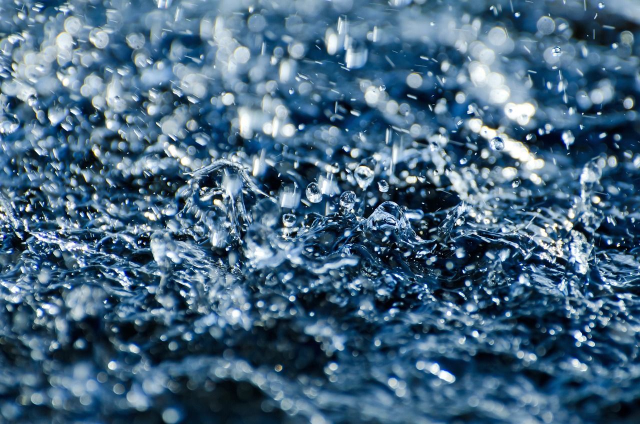 Jakie korzyści można odnieść ze zbierania wody deszczowej?